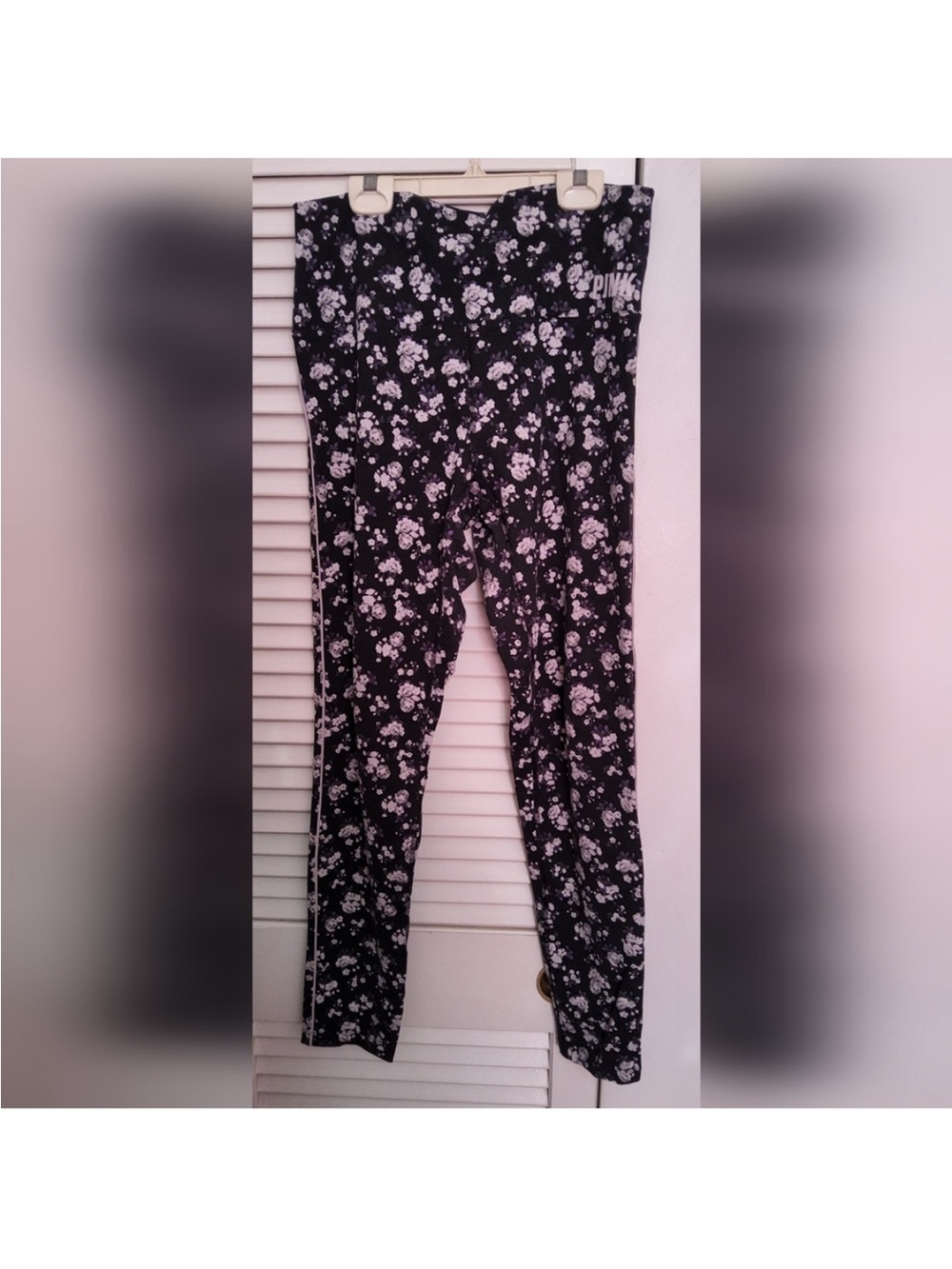PINK Victoria's Secret Black Floral Leggings with White Flowers